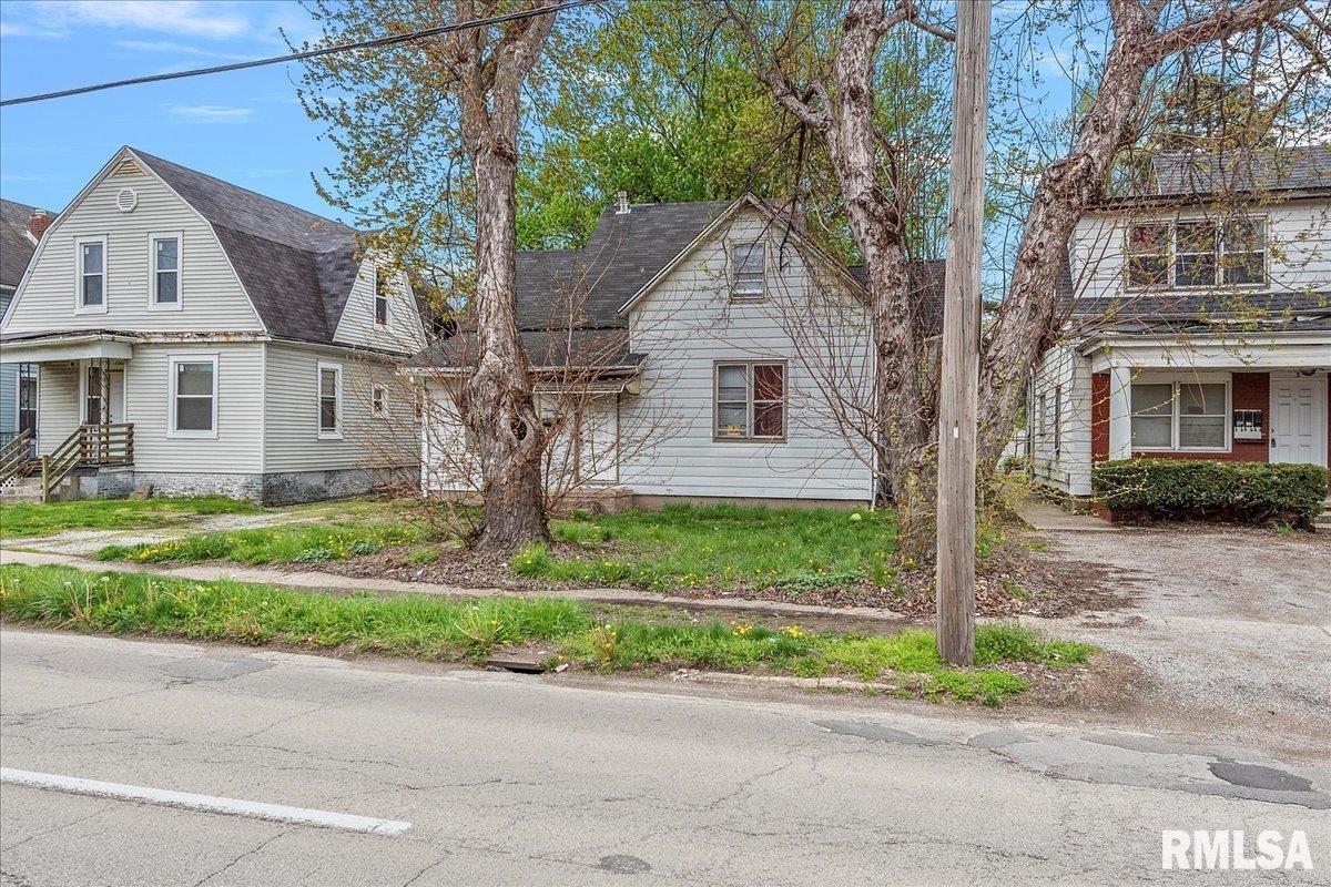 1315 North 9th Street Springfield, IL 62702 - Photo 3 of 36