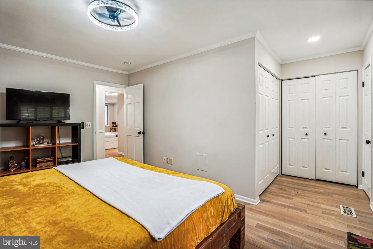 11728 Decade Court Reston, VA 20191 - Photo 14 of 35 Master Bedroom