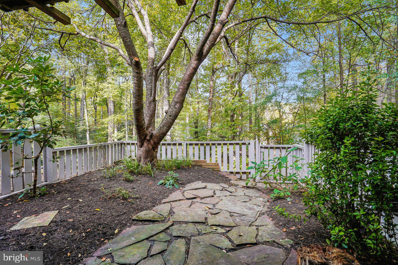 11728 Decade Court Reston, VA 20191 - Photo 30 of 35