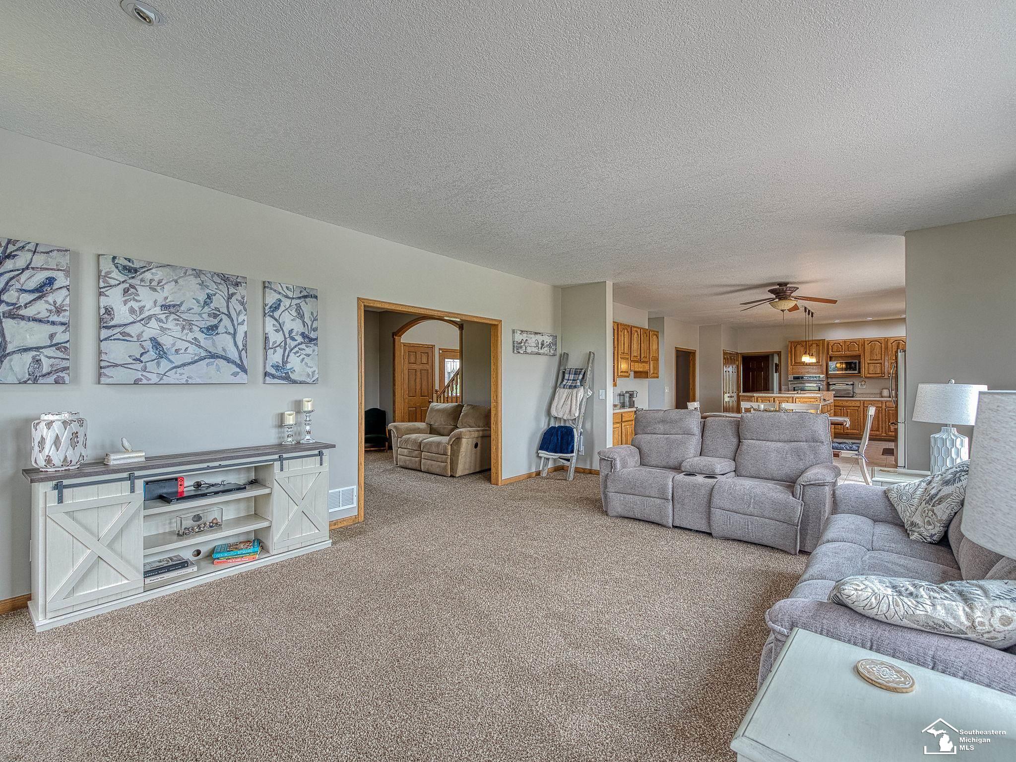 9789 Memorial Highway Riga, MI 49276 - Photo 10 of 68 50112241-9.JPG
