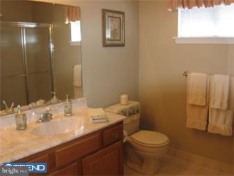 3606 B Chadbury Road Mount Laurel, NJ 08054 - Photo 9 of 10 Gallery Image 9
