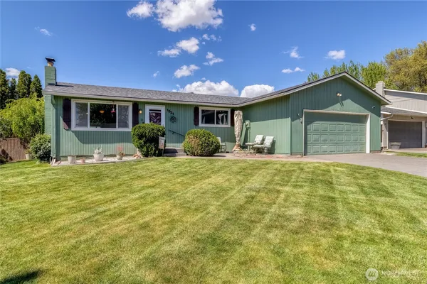 $425,000 | 1521 Southeast Freedom Place, College Place, WA 99324