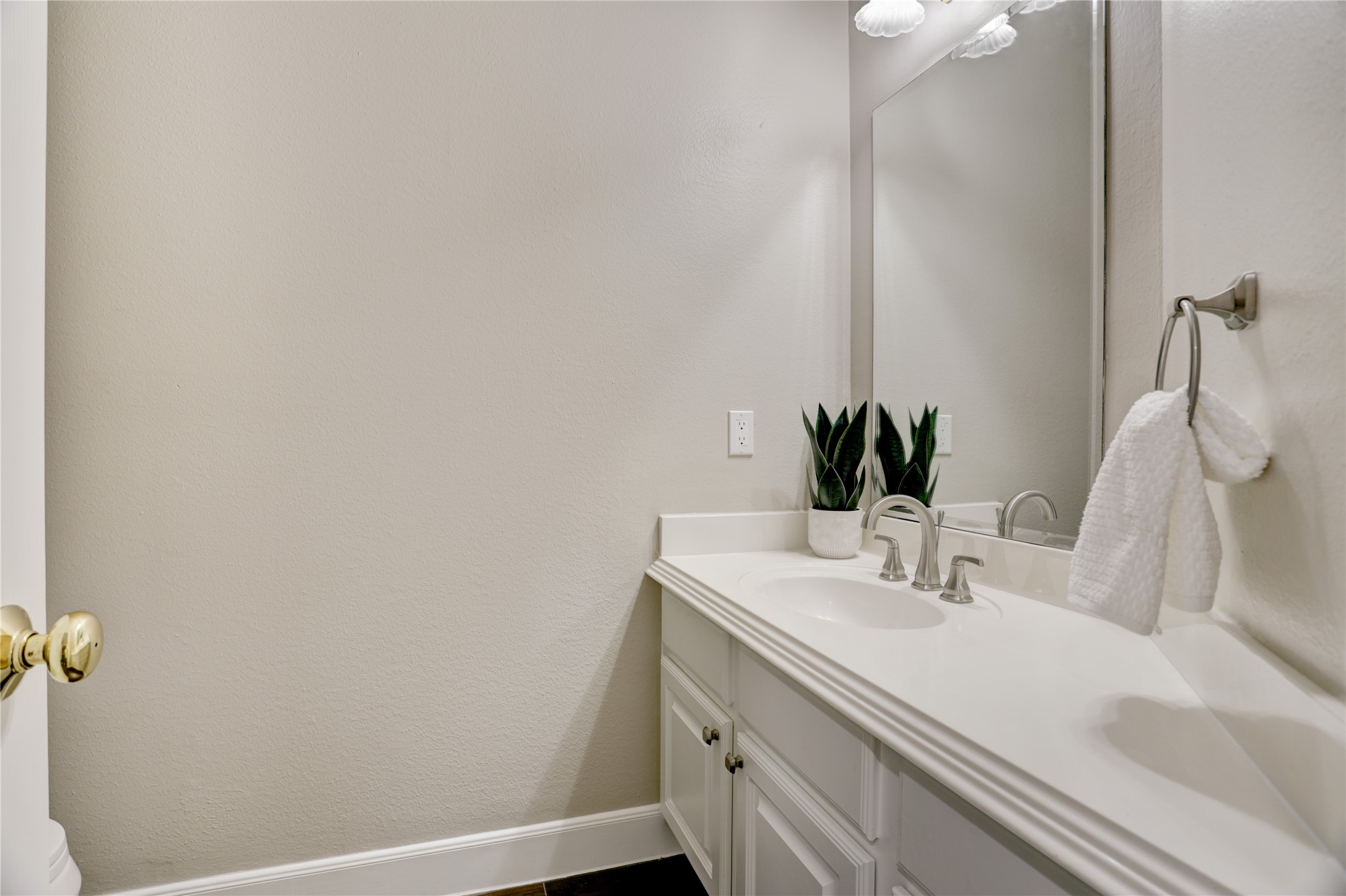 24418 Falcon Point Drive Katy, TX 77494 - Photo 18 of 40 a bathroom with a sink and a mirror