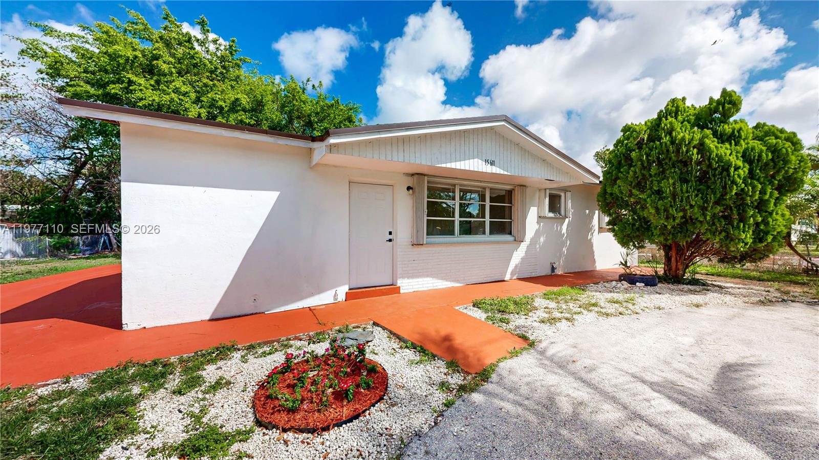 15611 Southwest 296th Street Homestead, FL 33033 - Photo 33 of 46