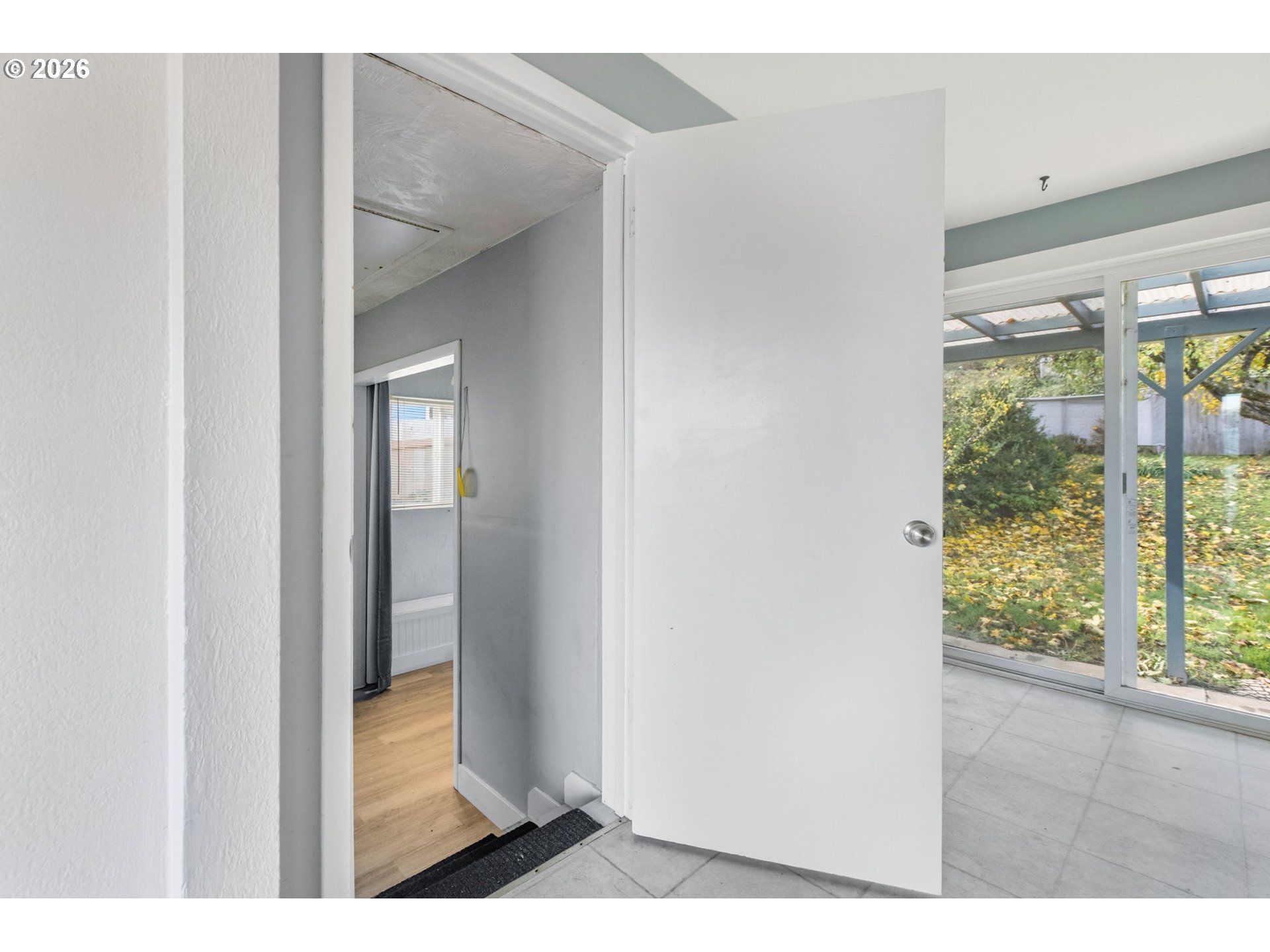 2260 Orr Lane Eugene, OR 97405 - Photo 12 of 31