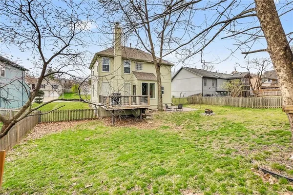 $375,000 | 1808 Northwest 79th Terrace, Kansas City, MO 64151
