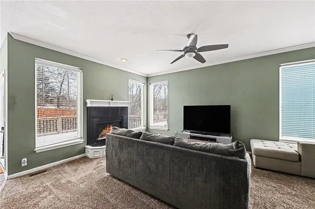 $385,000 | 1808 Northwest 79th Terrace, Kansas City, MO 64151