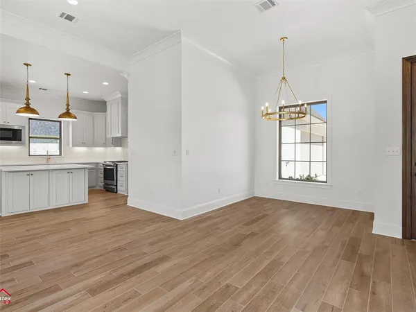 $453,680 | 37 Turtle Creek Drive, Benton, LA 71006