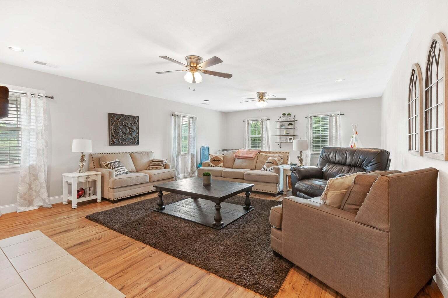 1154 Ridgeway Drive Trion, GA 30753 - Photo 8 of 21 20190509205820039177000000-o