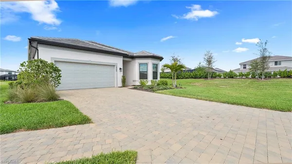 $3,900 | 1905 Fresno Avenue, Naples, FL 34120