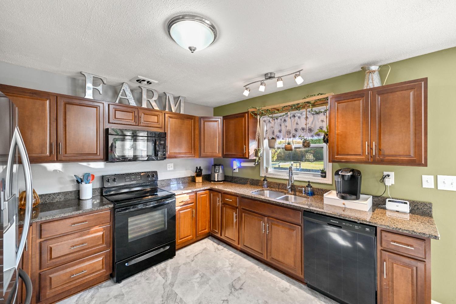 2370 State Rte 101 Milan, IN 47031 - Photo 23 of 38