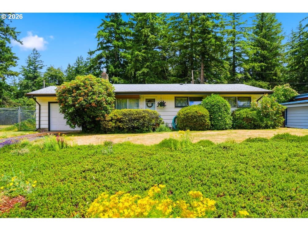 1014 Southeast 175th Place Portland, OR 97233 - Photo 1 of 31
