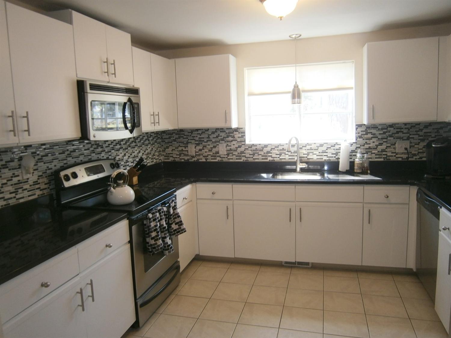 151 W Shellback Way Mashpee, MA 02649 - Photo 2 of 15 Gallery Image 2