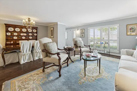 $335,000 | 5842 Doliver Drive, Unit 47, Houston, TX 77057