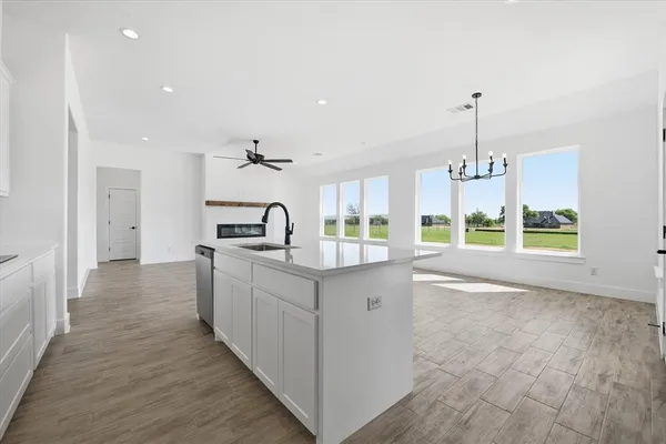 $446,313 | 112 Cattleman Drive, Poolville, TX 76487