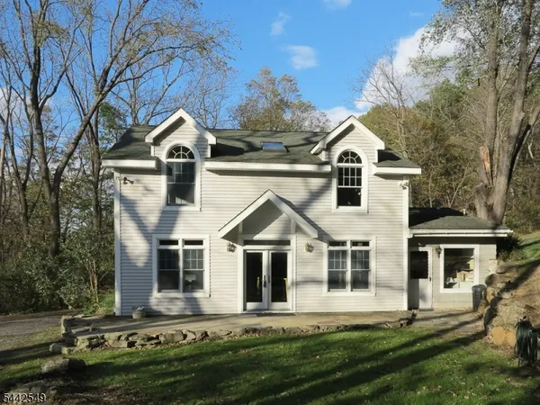 $2,990 | 20 Musconetcong River Road, Hampton, NJ 08827
