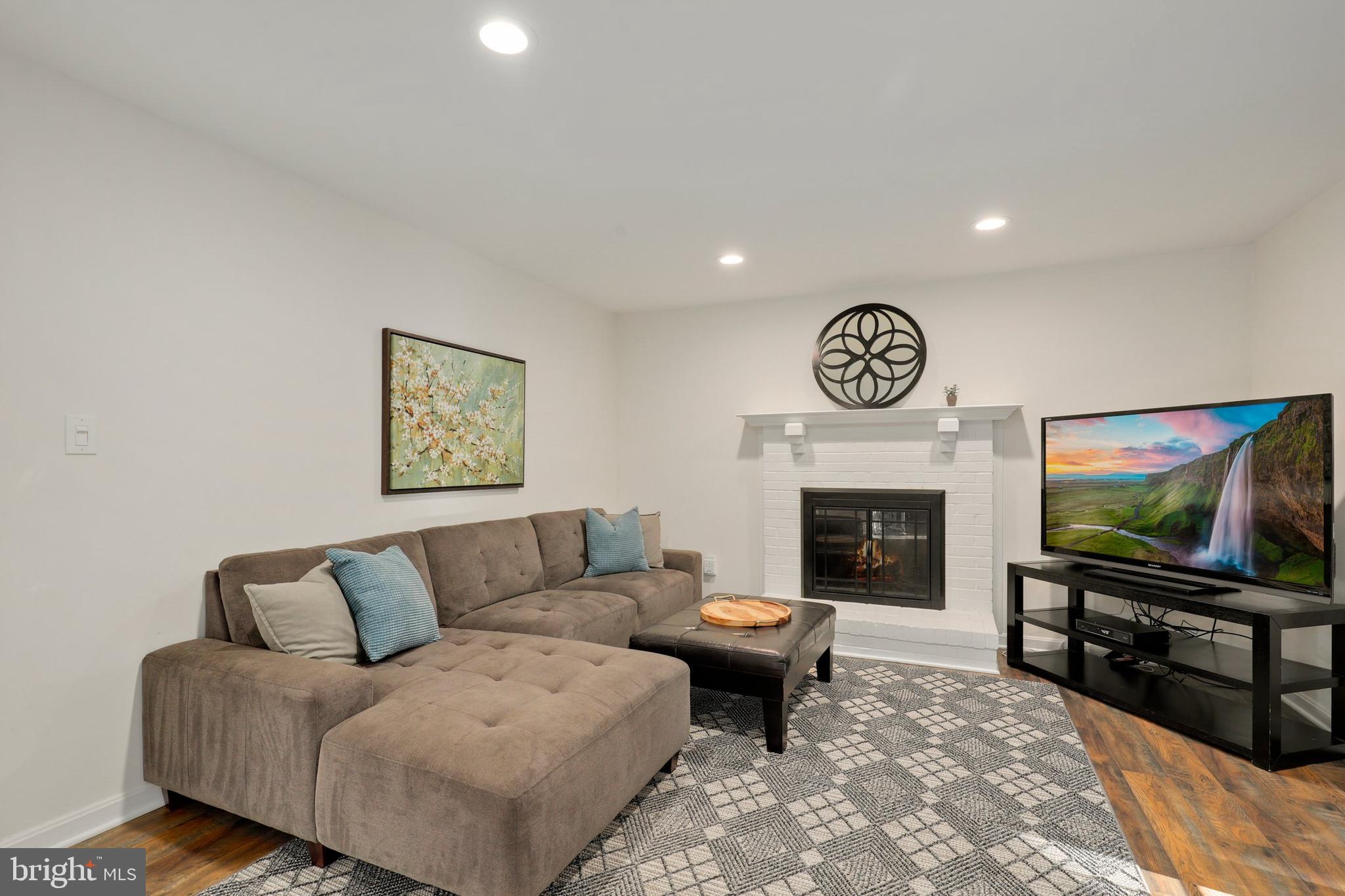 15219 Elk Run Road Chantilly, VA 20151 - Photo 21 of 55