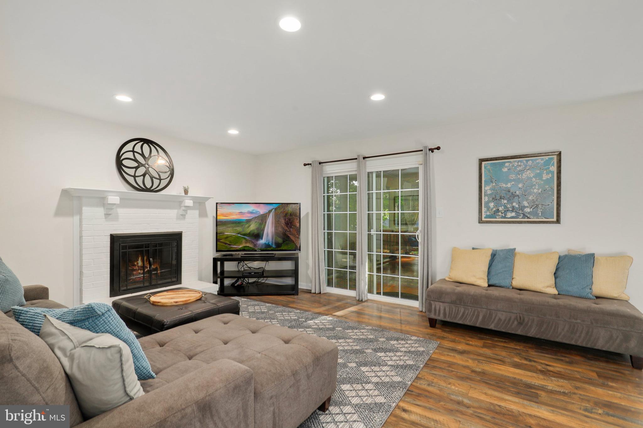 15219 Elk Run Road Chantilly, VA 20151 - Photo 22 of 55