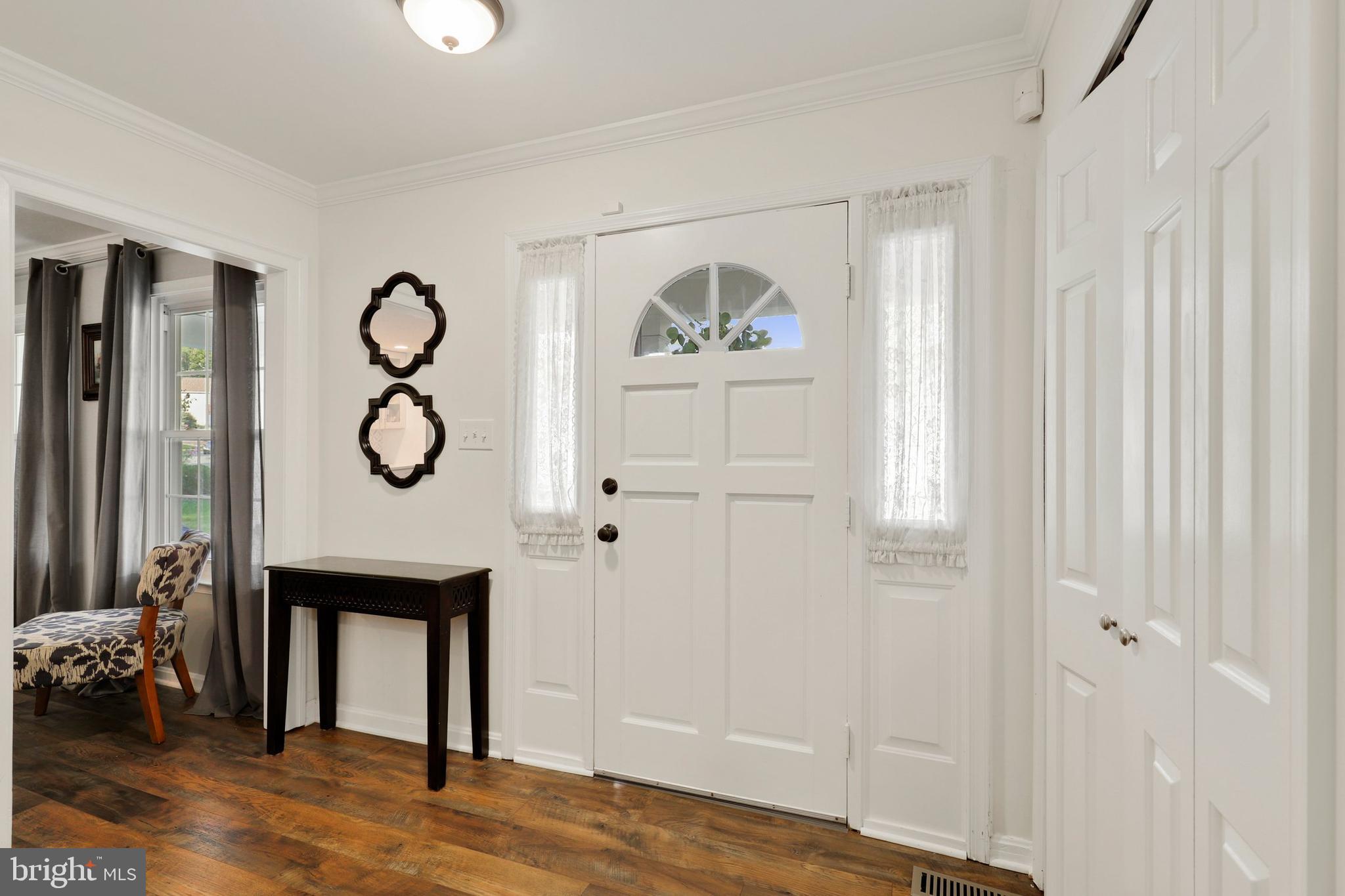 15219 Elk Run Road Chantilly, VA 20151 - Photo 10 of 55