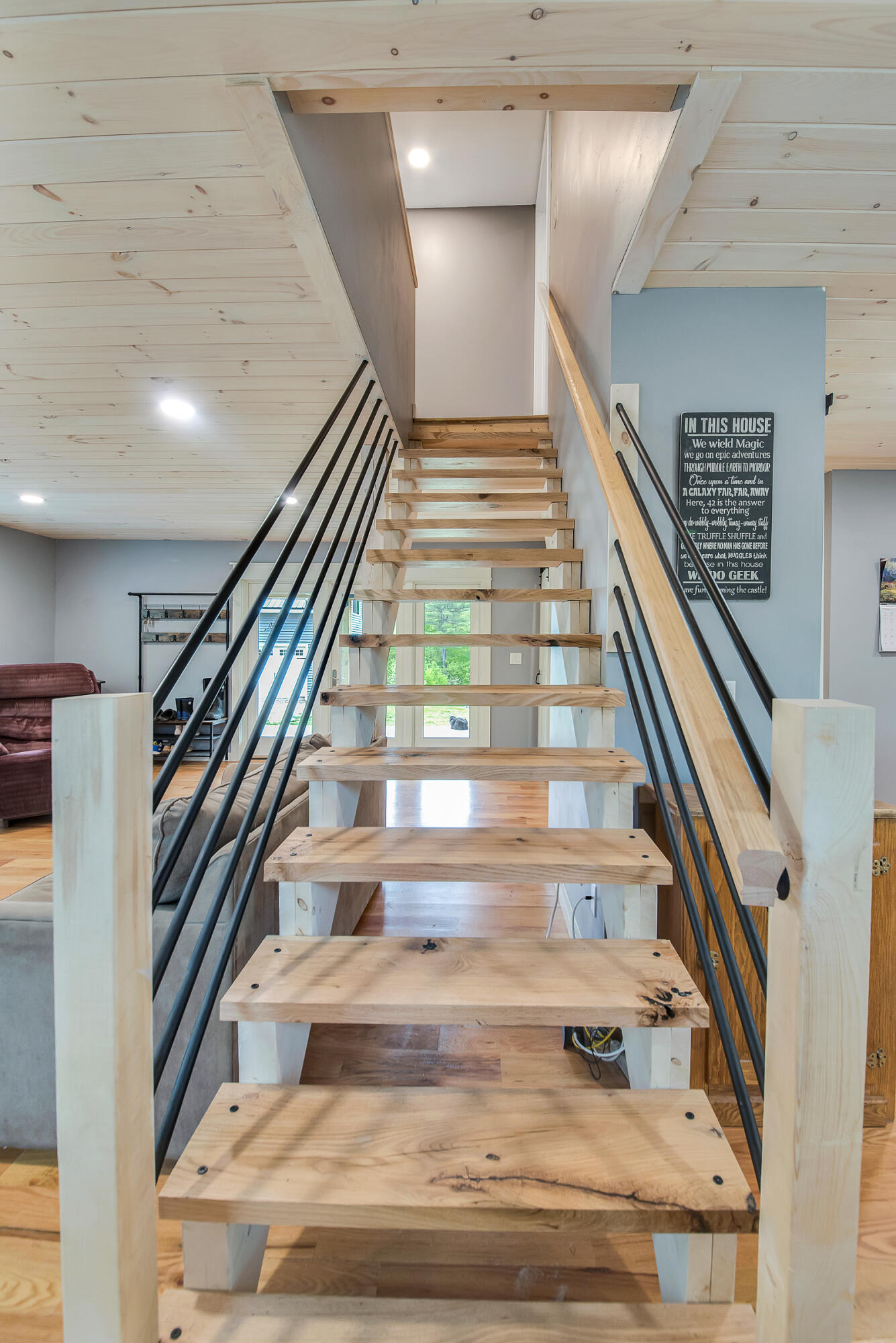 887 Augusta Road Jefferson, ME 04348 - Photo 9 of 30 109143gr-116