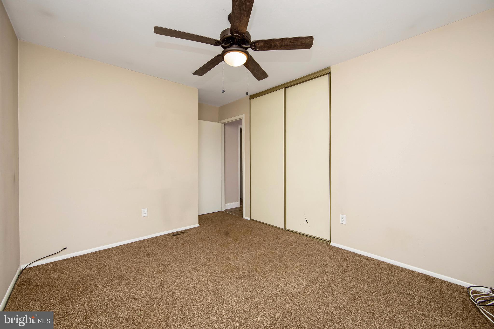 213 Aspen Road Williamstown, NJ 08094 - Photo 21 of 48 Bedroom 2