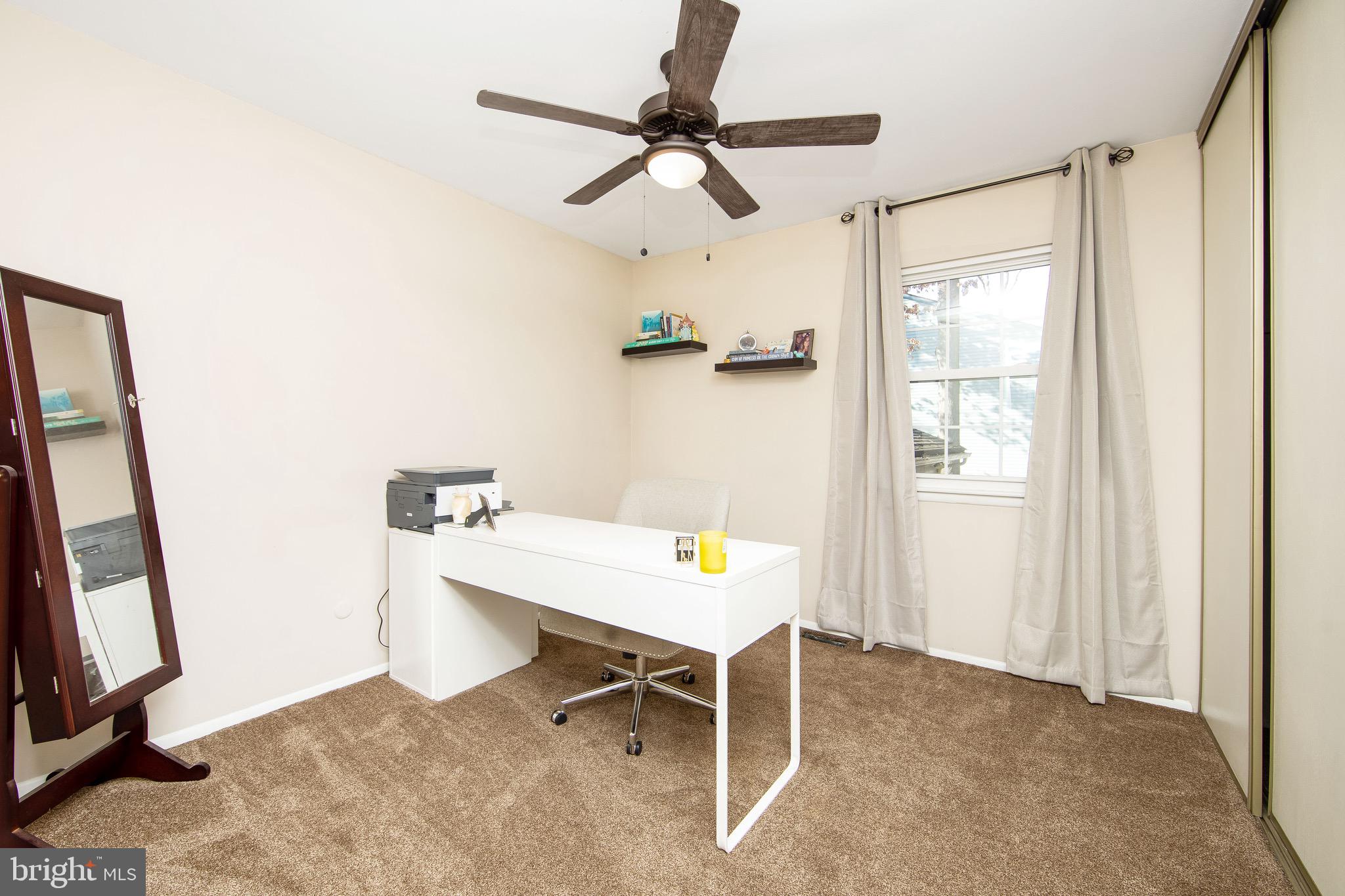 213 Aspen Road Williamstown, NJ 08094 - Photo 22 of 48 Bedroom 3