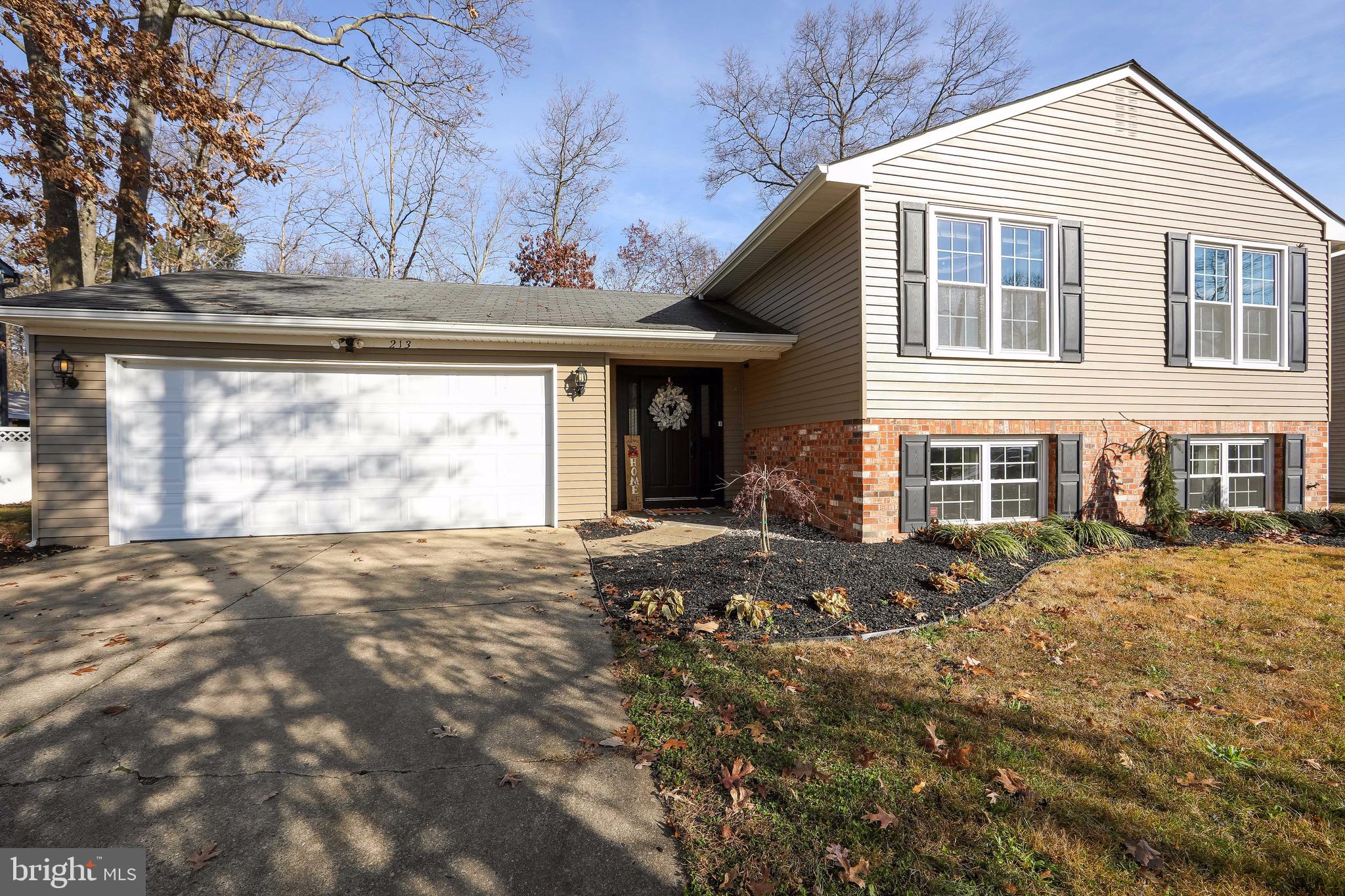 213 Aspen Road Williamstown, NJ 08094 - Photo 41 of 48 Exterior Front