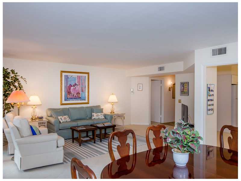 1155 Reef Road, Unit A5 Vero Beach, FL 32963 - Photo 4 of 21 Gallery Image 4