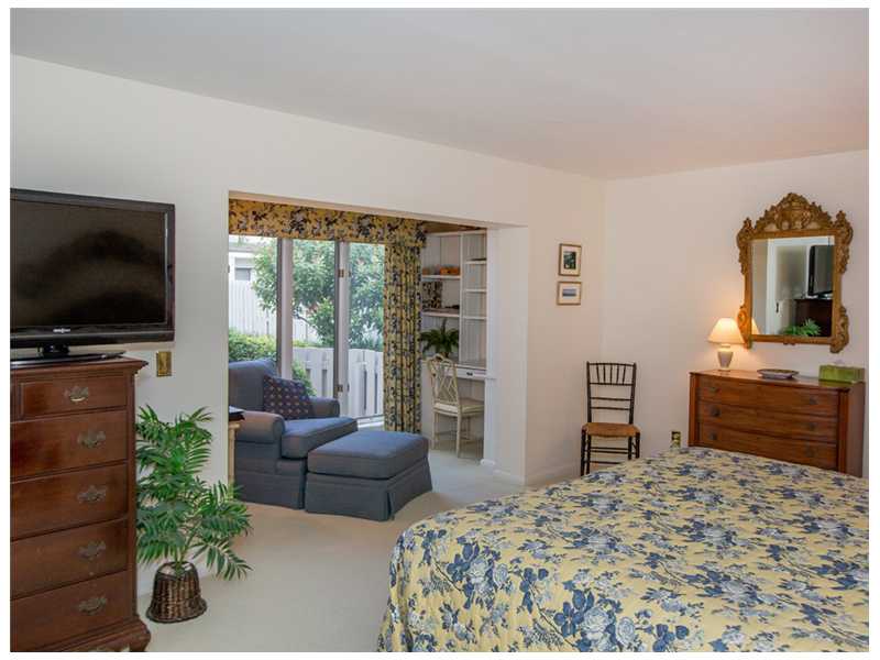 1155 Reef Road, Unit A5 Vero Beach, FL 32963 - Photo 10 of 21 Gallery Image 10