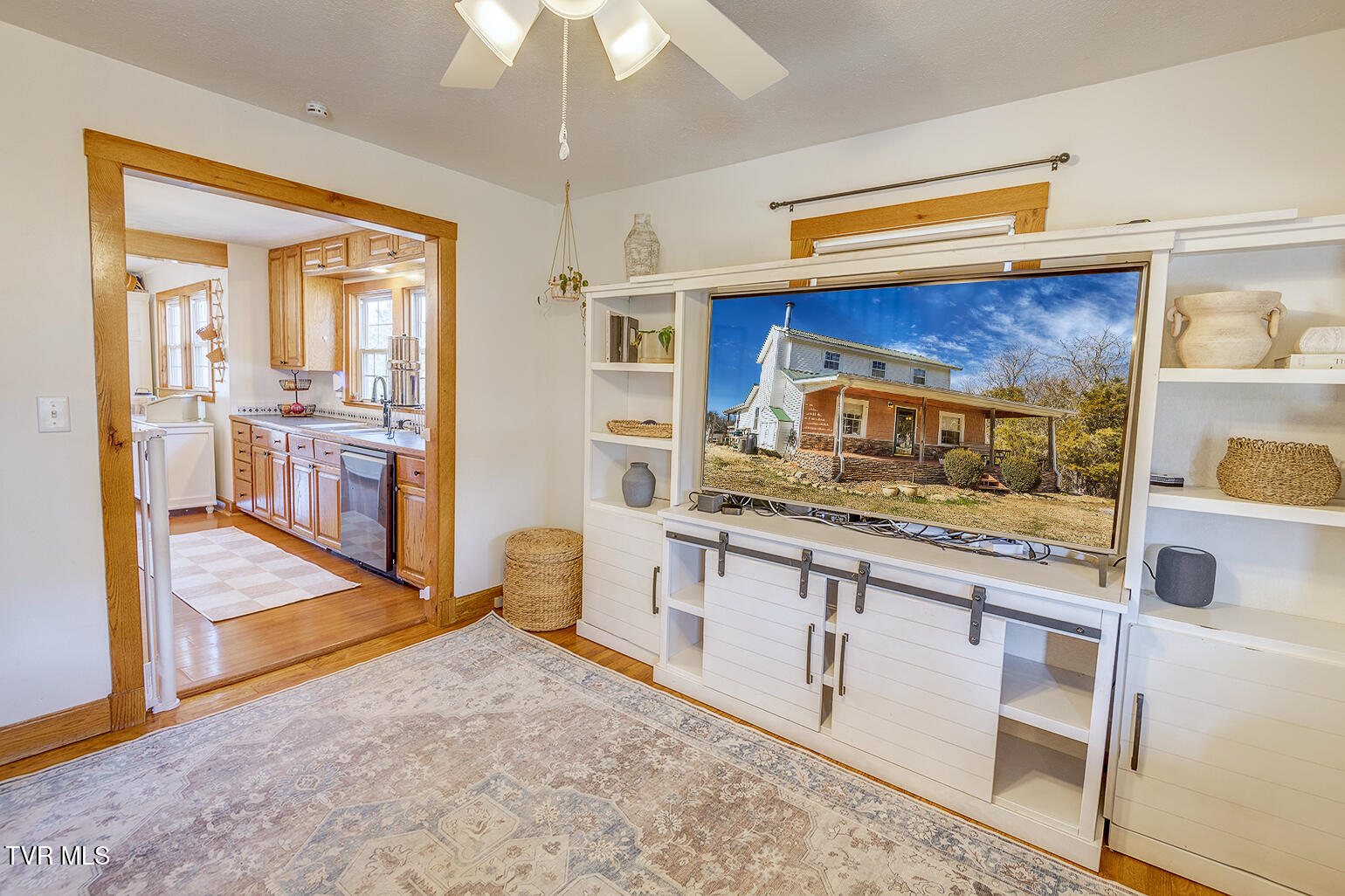 1369 Bright Hope Road Greeneville, TN 37743 - Photo 11 of 61 D_Neas-Interior-6509