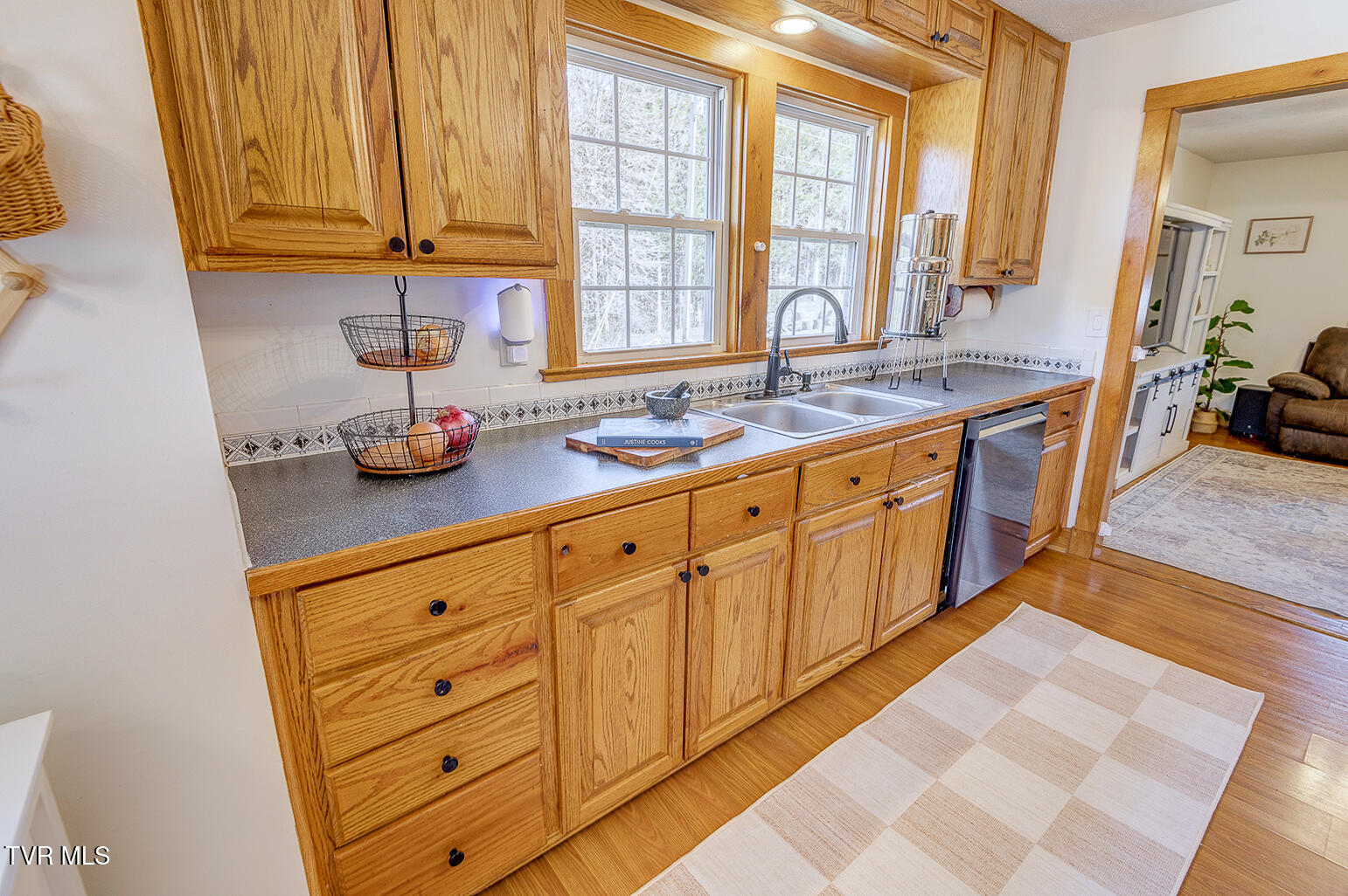 1369 Bright Hope Road Greeneville, TN 37743 - Photo 16 of 61 D_Neas-Interior-6550
