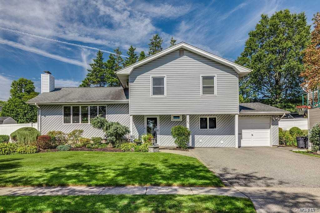 29 Cranford Road Plainview, NY 11803 - Photo 1 of 1 Gallery Image 1