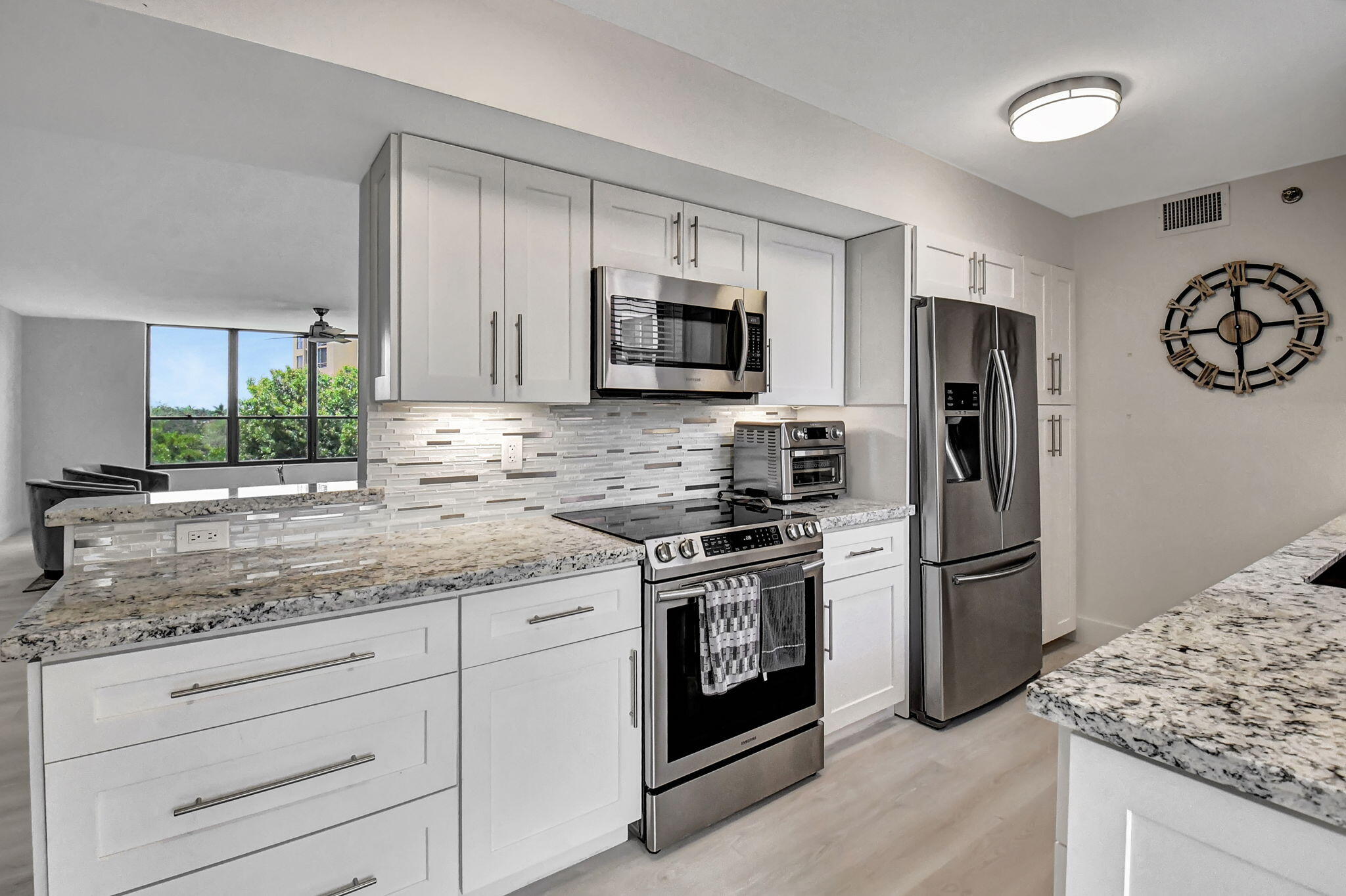 7217 Promenade Drive, Unit 502 Boca Raton, FL 33433 - Photo 11 of 46 Open kitchen