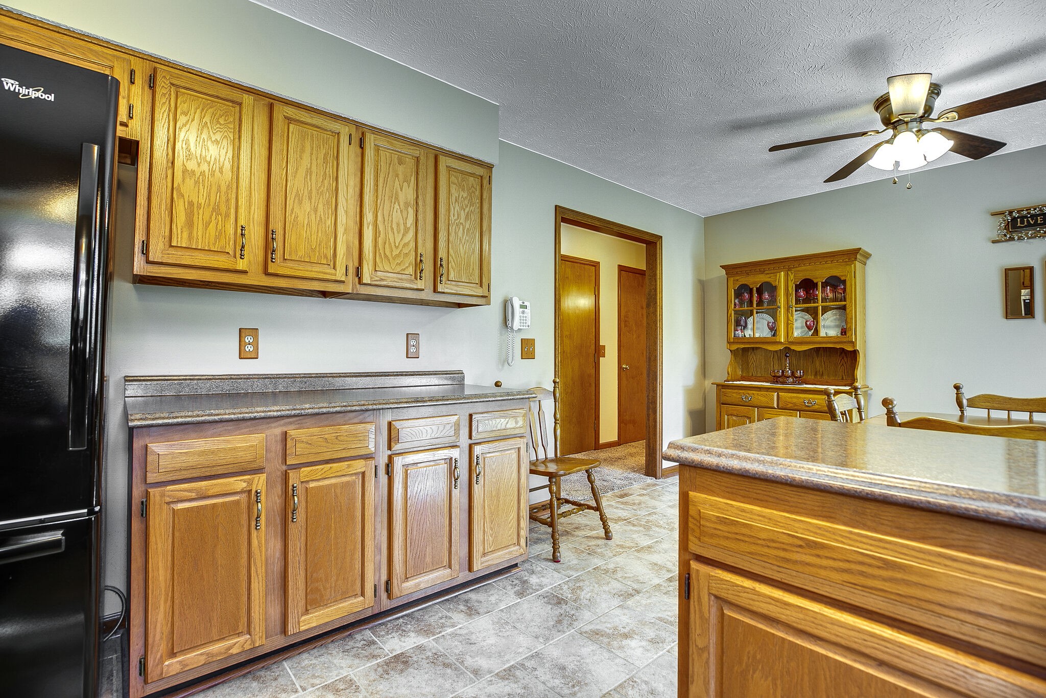 9513 Link Road Christiana, TN 37037 - Photo 13 of 34 a kitchen with stainless steel appliances granite countertop a refrigerator and a stove top oven