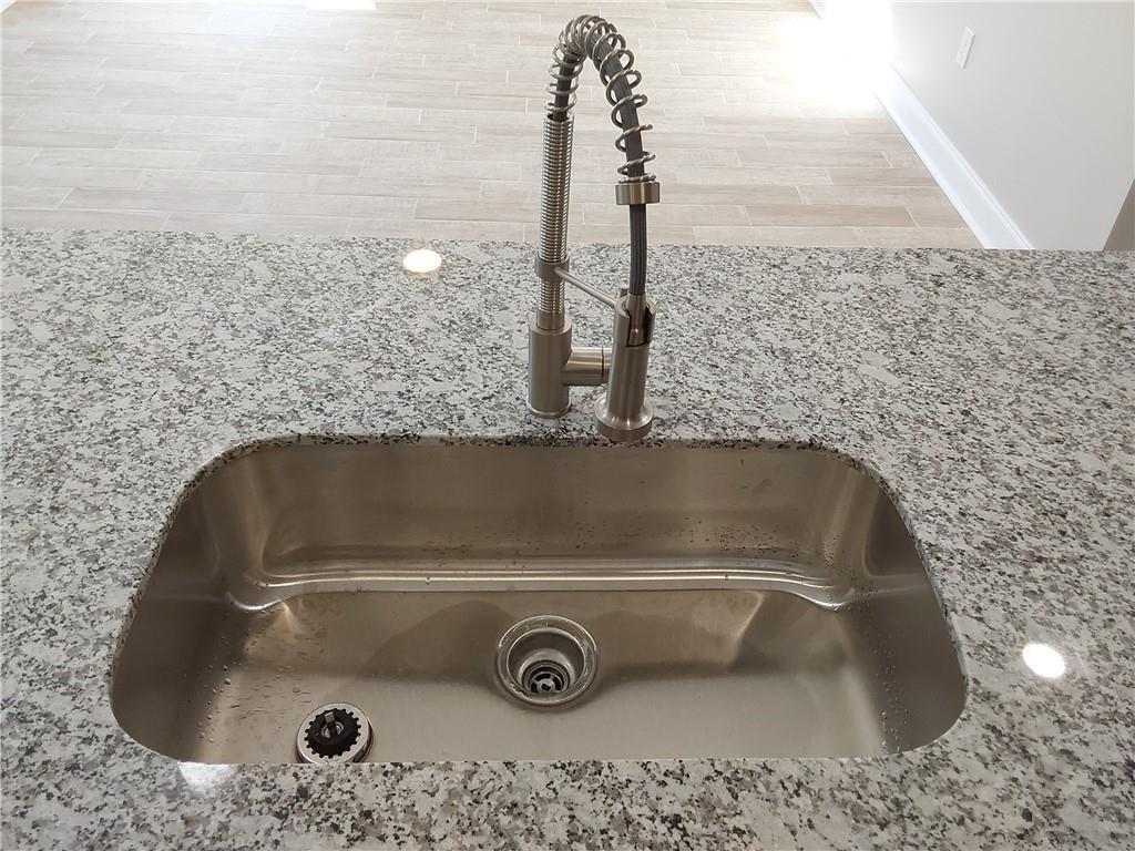 411 East Prosper Street Chalmette, LA 70043 - Photo 13 of 36