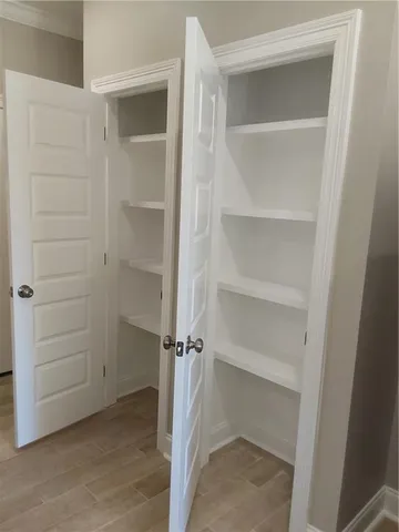 $2,000 | 411 East Prosper Street, Chalmette, LA 70043