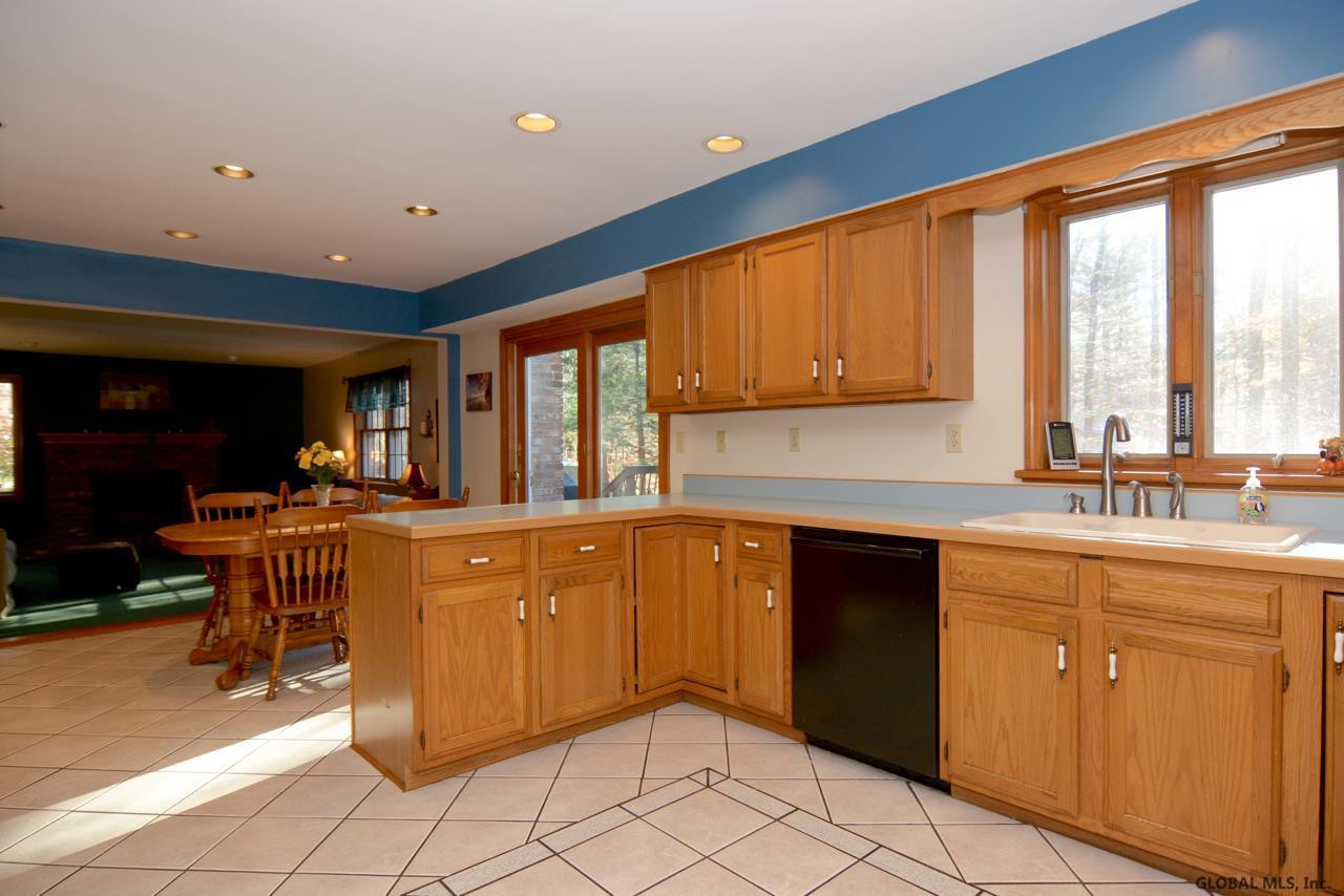 29 Canyon Crossing Road Greenfield, NY 12833 - Photo 8 of 25 Photo 8