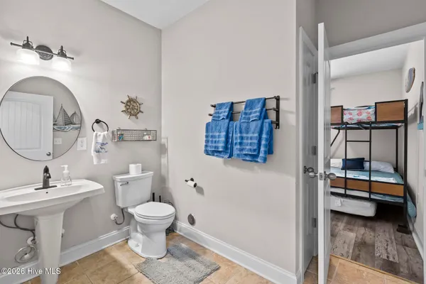$389,000 | 100 Gateway Condos Drive, Unit 115, Surf City, NC 28445