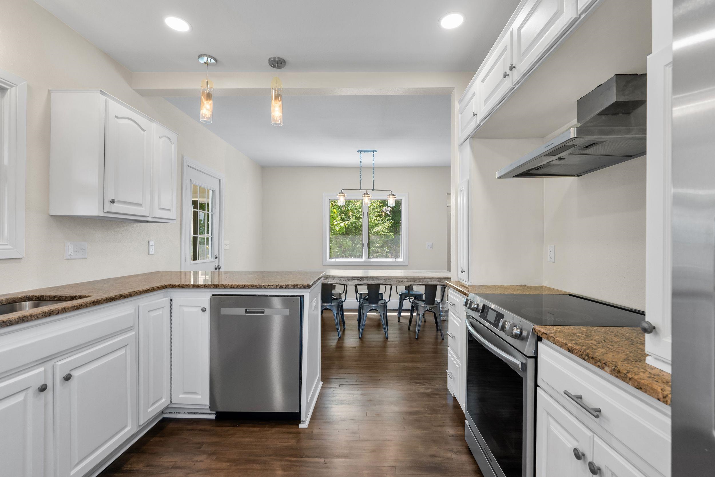 911 Watson Street Ripon, WI 54971 - Photo 12 of 41
