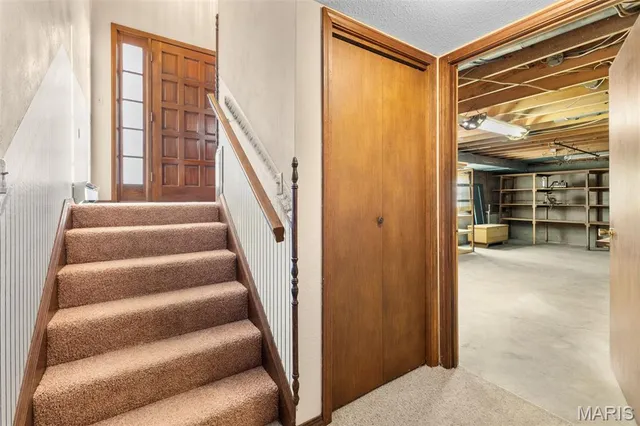 $349,900 | 20425 Highway East, Arcadia, MO 63621