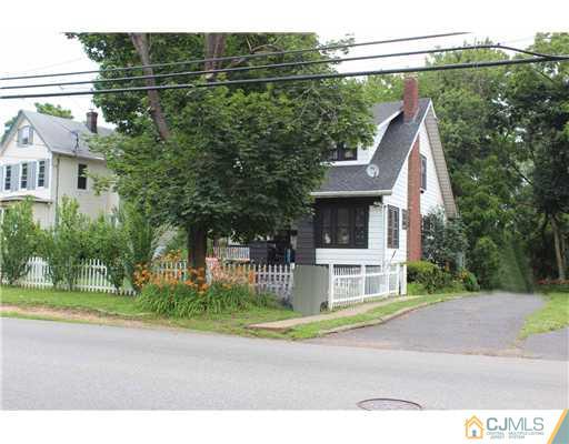 43 Meadow Road Edison, NJ 08817 - Photo 1 of 3
