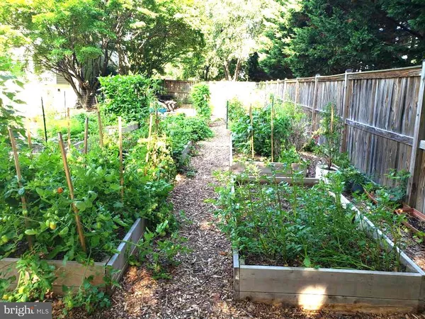 $963,000 | 20305 Mallet Hill Court, Germantown, MD 20876