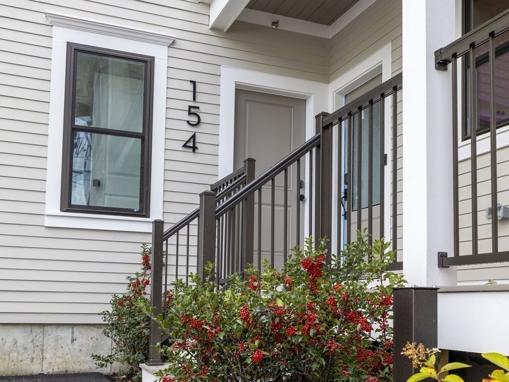 154 Summer Street, Unit 154 Medford, MA 02155 - Photo 18 of 20