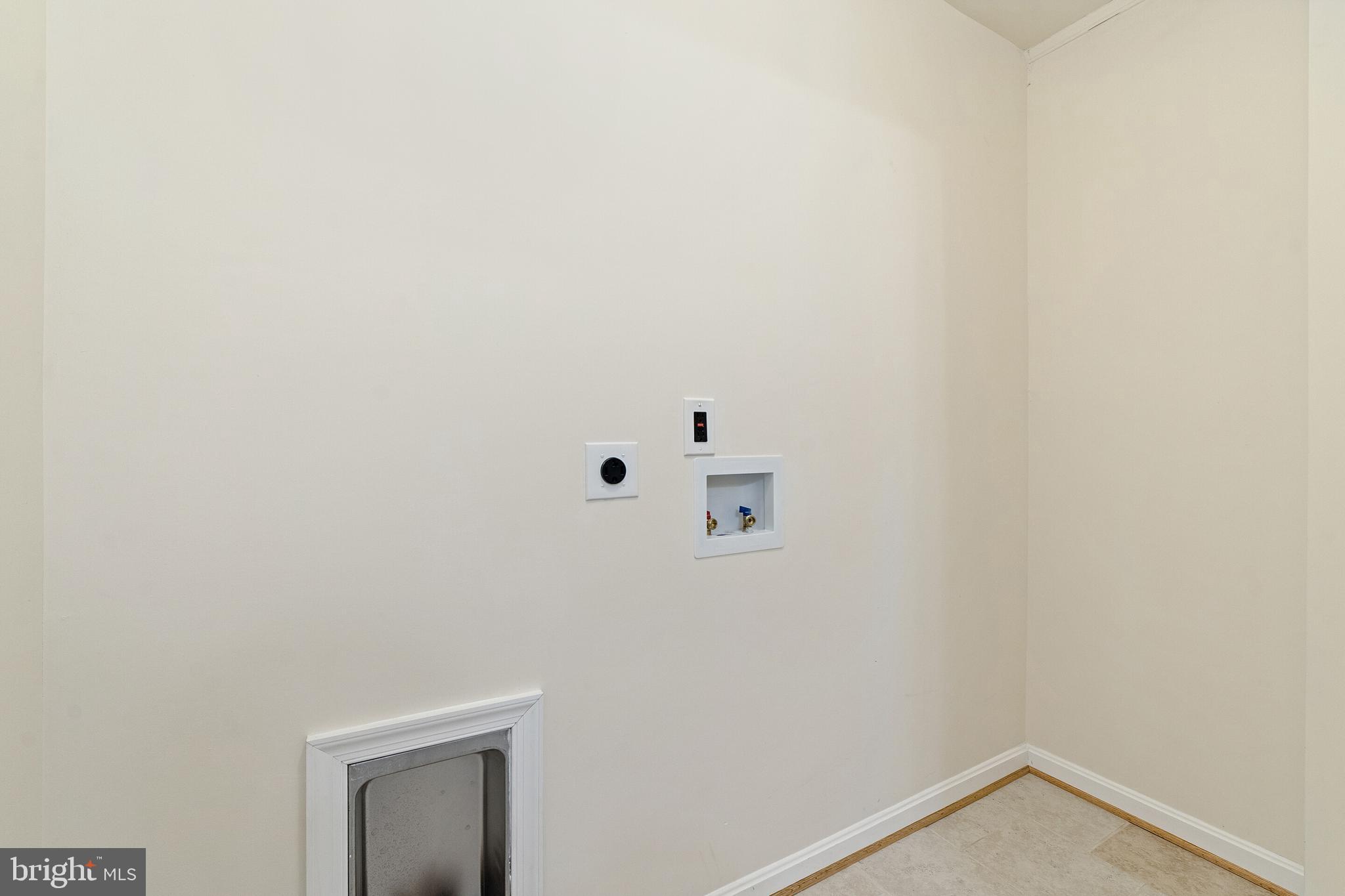 4338 Catlett Road Midland, VA 22728 - Photo 25 of 41 Lower Level Laundry