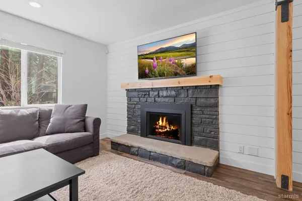 $750,000 | 2581 Armstrong Avenue, South Lake Tahoe, CA 96150