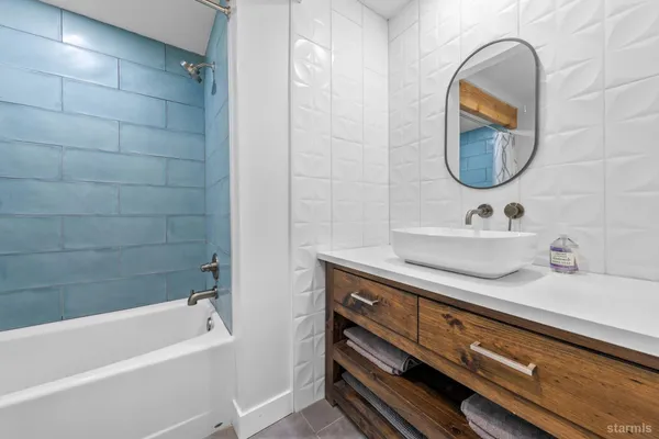 $750,000 | 2581 Armstrong Avenue, South Lake Tahoe, CA 96150