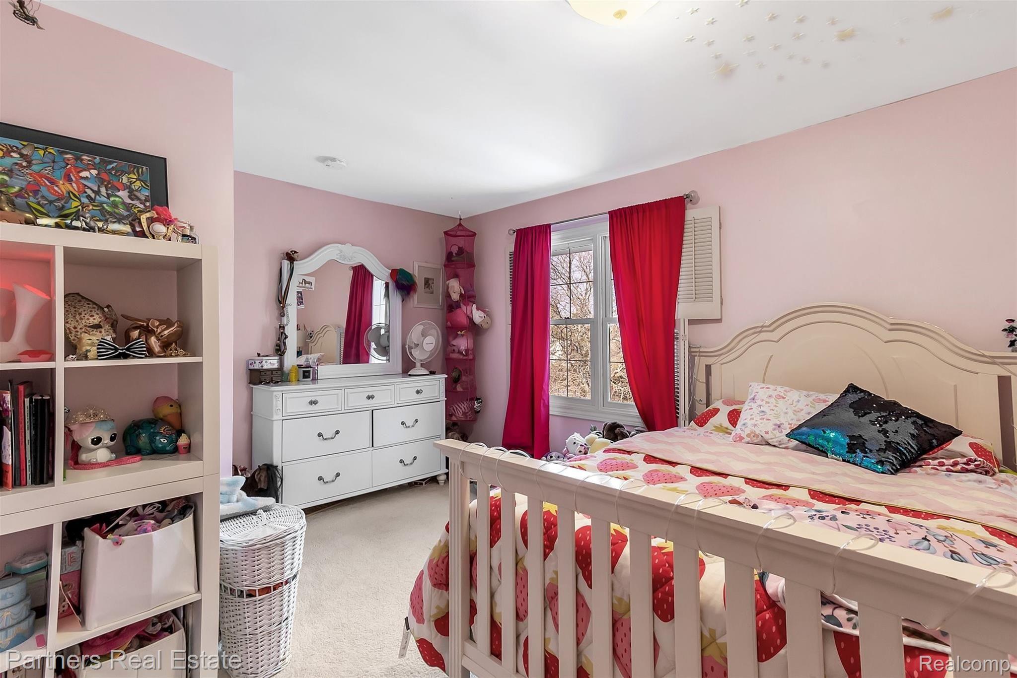 1859 Echo Hills Road Howell, MI 48855 - Photo 39 of 73 41-1859 Echo Hills Rd-windowstill-r.jpg