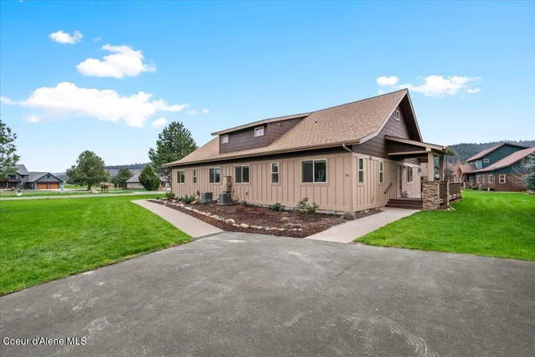 $415,000 | 26 Ironwood Drive, Blanchard, ID 83804