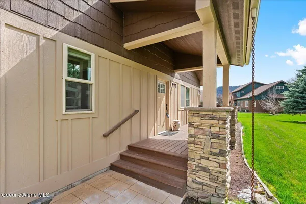 $415,000 | 26 Ironwood Drive, Blanchard, ID 83804