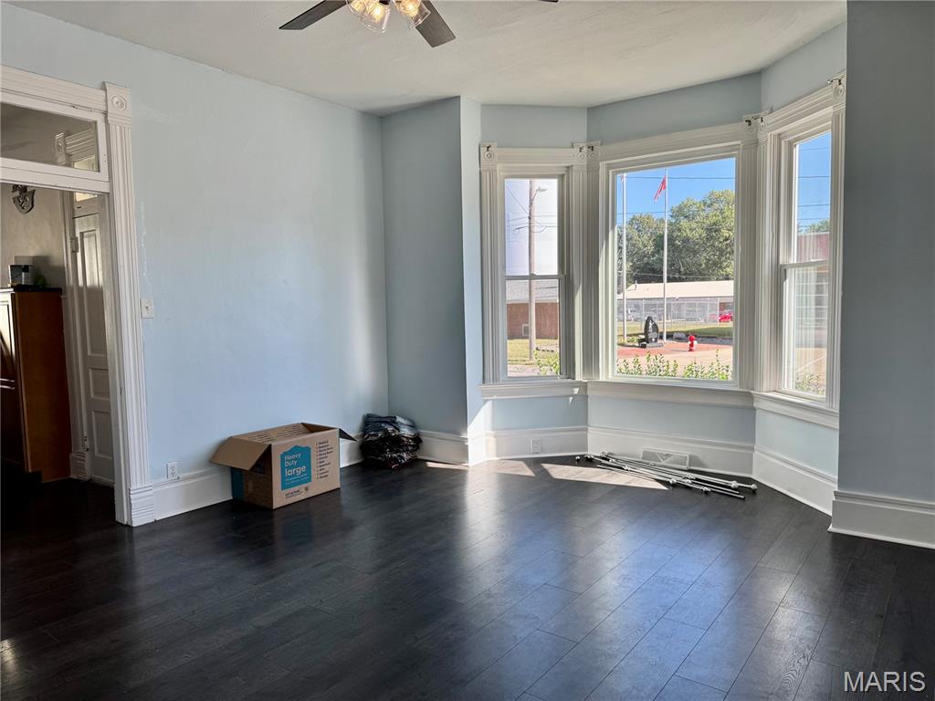 3 West Patterson Street Mascoutah, IL 62258 - Photo 12 of 59